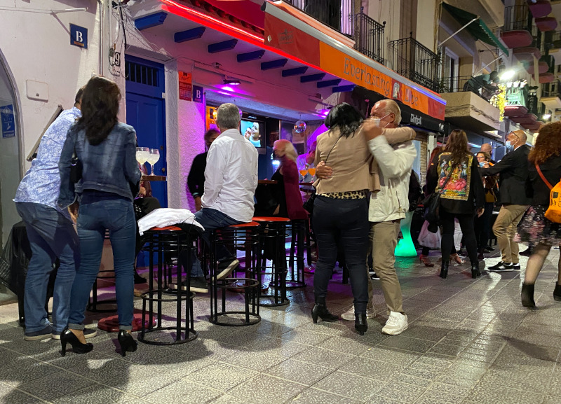 Carrer del Pecat, or Sin Street, in Sitges, during a nightlife clinical trial on May 20, 2021 (bu Guifré Jordan)